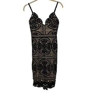 THE VINTAGE SHOP BLACK FULLY LINED LACE CUTOUT DESIGN RARE VINTAGE DRESS SMALL